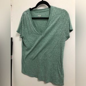 Mossimo top. Short sleeve